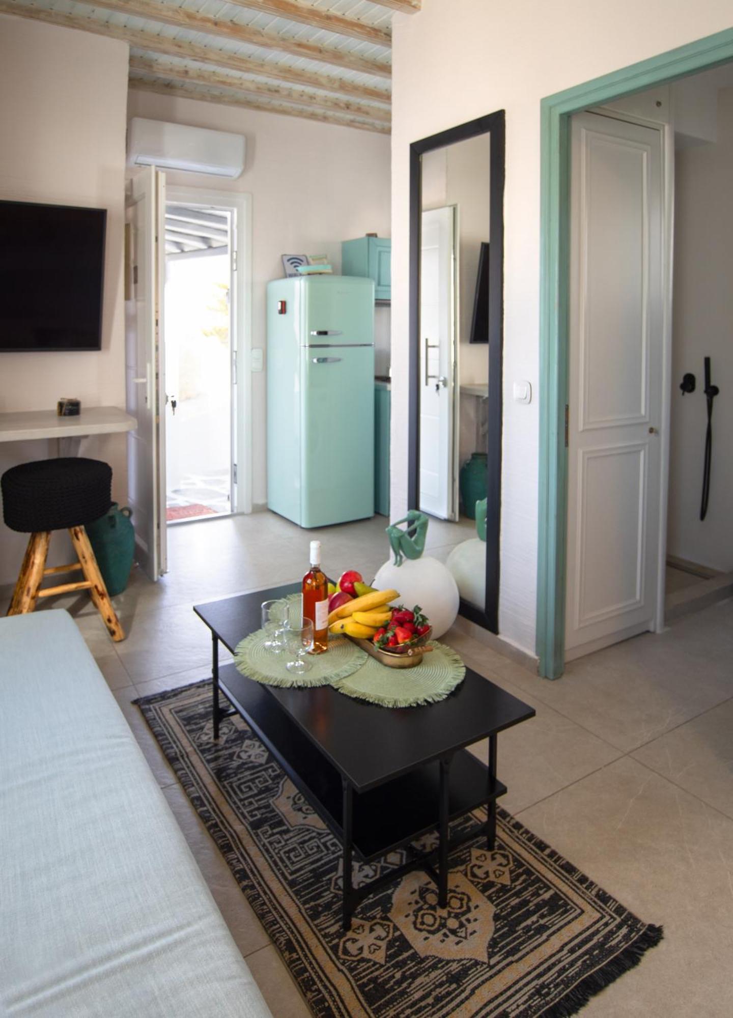 Artemis By Kallisto Royal Suites Ornos  Exterior photo